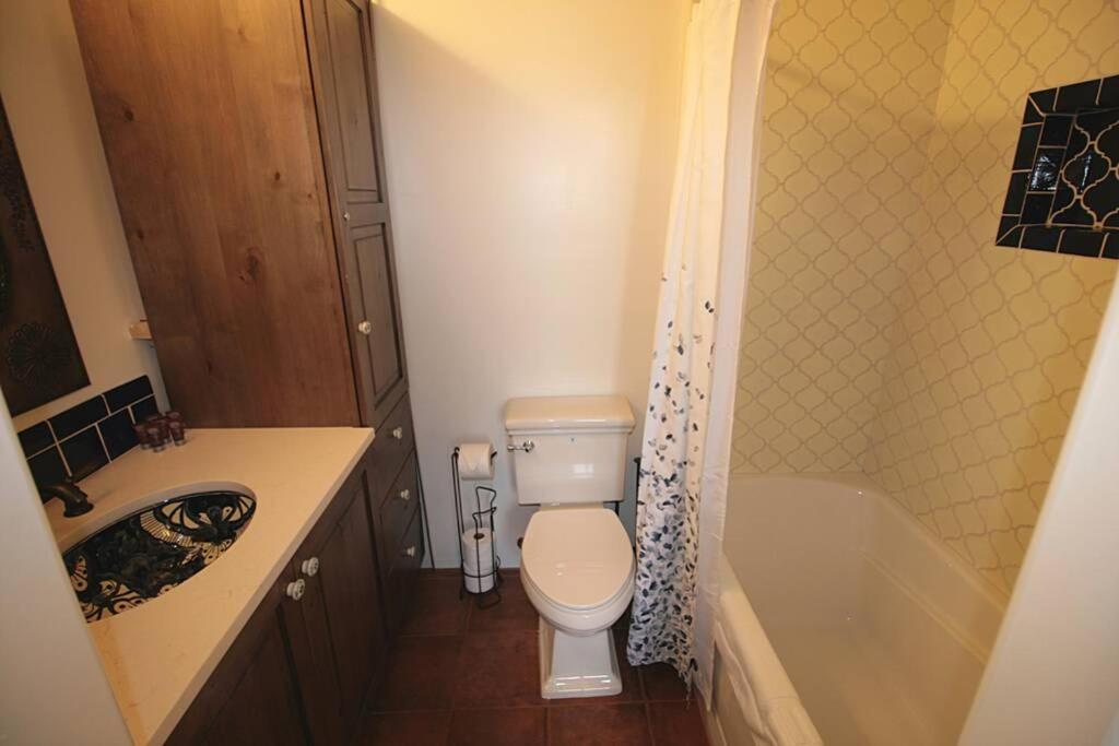 Closson Studio - Stylish - Near Plaza - Queen Bed Santa Fe Exterior photo
